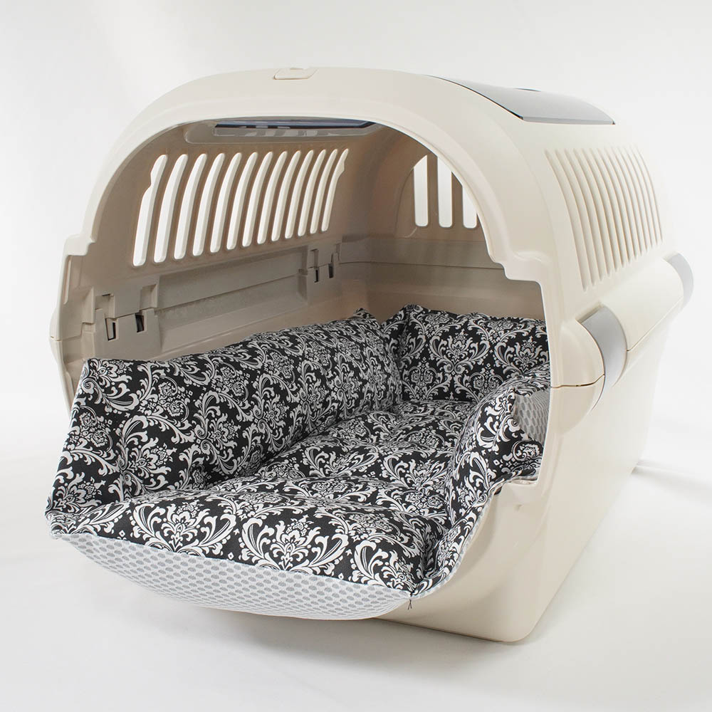 ペットが喜ぶ 夏用キャリークッションベッド iCOLD 接触冷感 ダマスク モスブラック Mサイズ