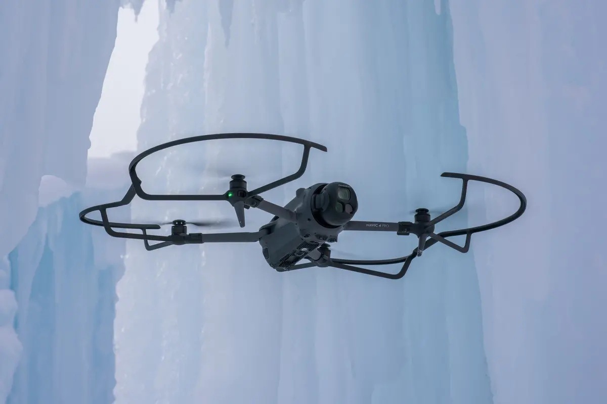 DJI Mavic 4 Pro�ץ��ڥ饬����