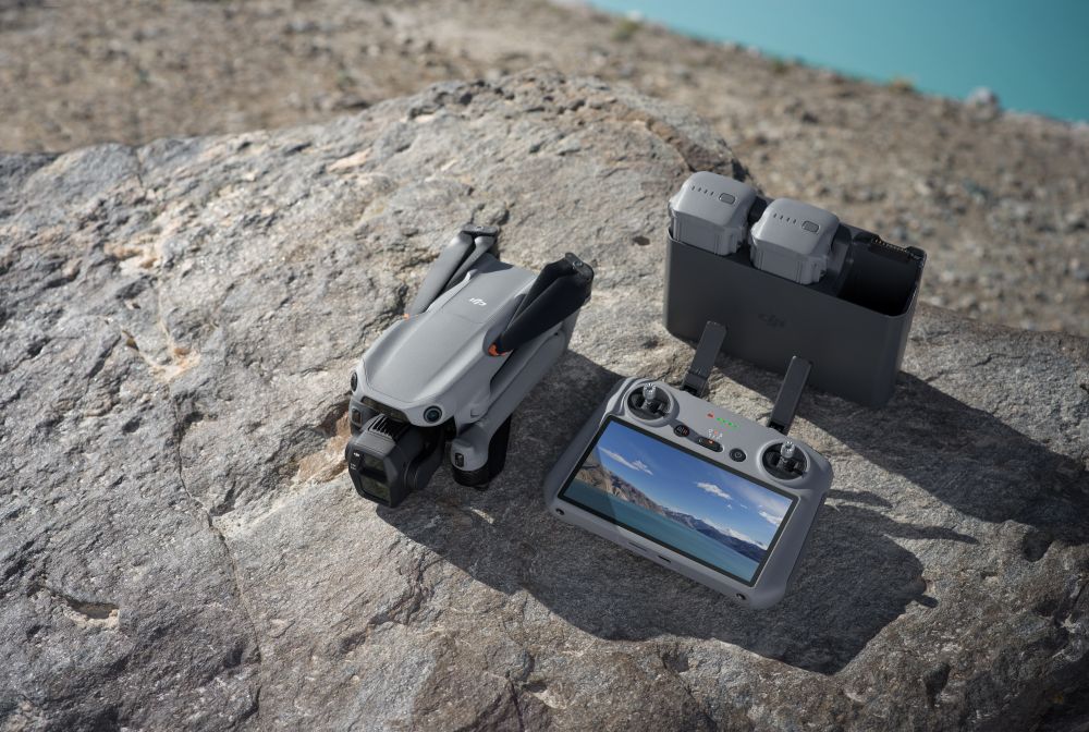 ��¨Ǽ��DJI Air 3S Fly More ����� (DJI RC 2)
