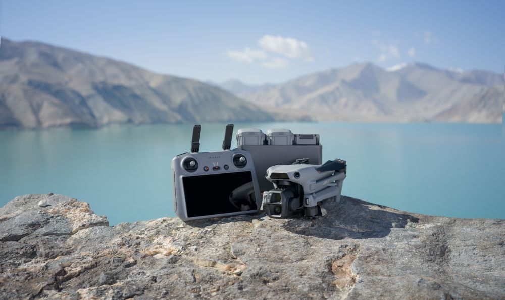 ��¨Ǽ��DJI Air 3S Fly More ����� (DJI RC 2)