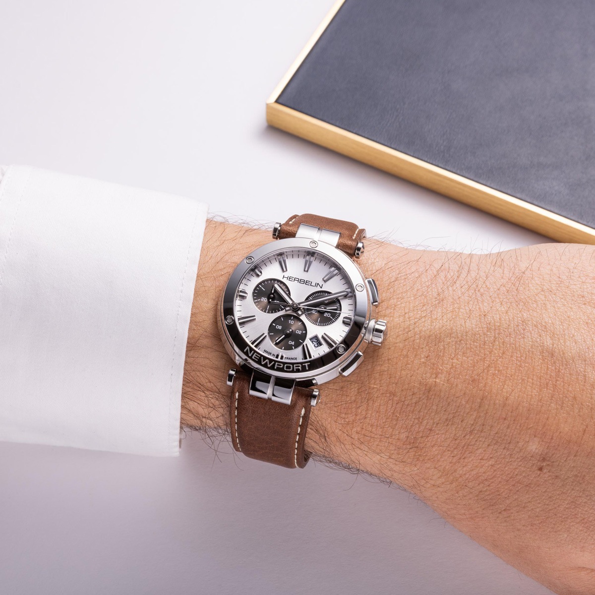 NEWPORT �����Υ���� �������� ��� �֥饦�� �ץ٥�� ����С�