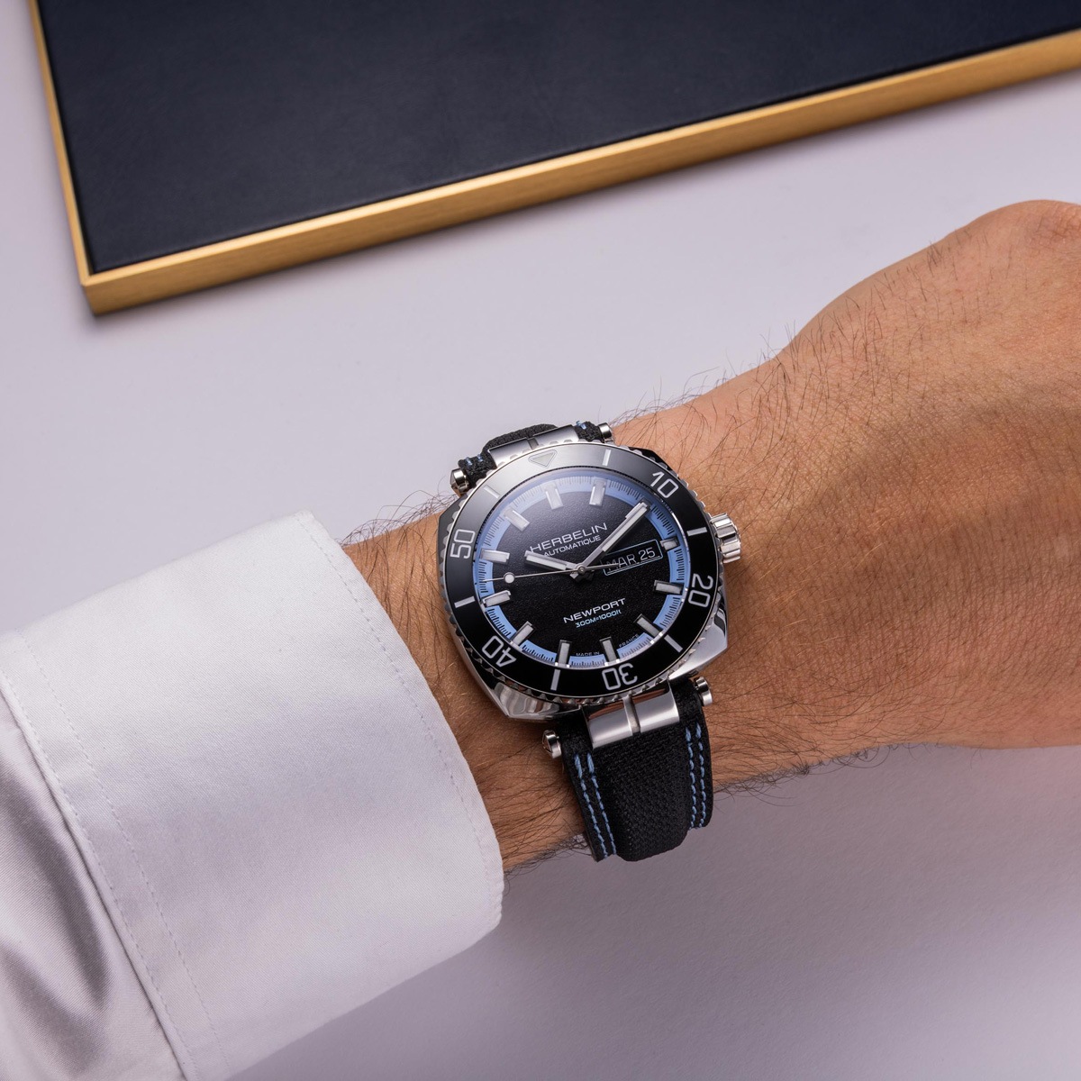 NEWPORT ��ư���� ��� HERITAGE �����С��������å� ���å���� �������� �ե��֥�å��٥��