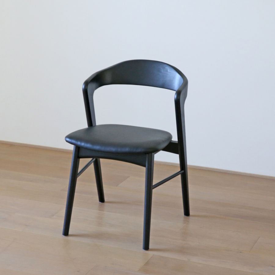 【30％OFF】【1台限り】【本社直営店】SWELL CHAIR オーク 黒塗装/黒座面 1