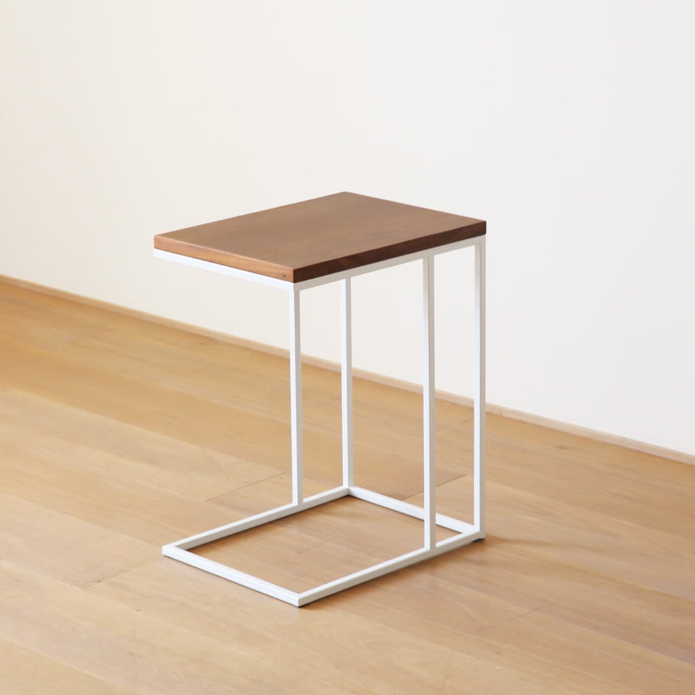 【30％OFF】【1台限り】【本社直営店】LINIE リニエ コの字テーブル ウォルナット