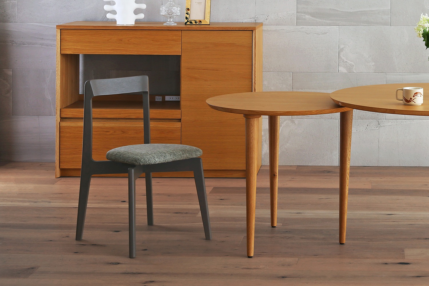 RIALTO CHAIR オーク グレー塗装/布座【受注生産品】