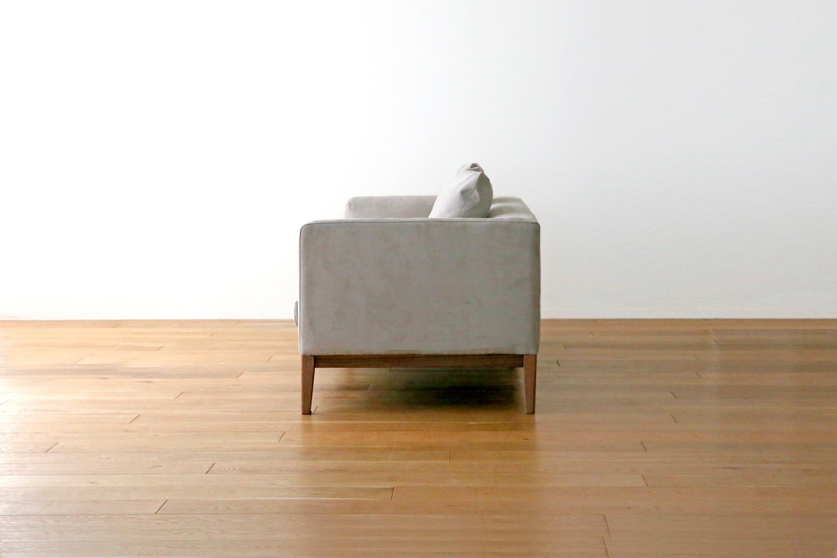 【廃番25％OFF】 FRACCE SOFA 2人掛け グレー ウォルナット脚