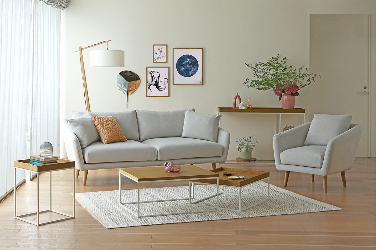 廃番50％OFF】HELEN SOFA オットマン シルバー色 オーク脚/ウォルナット脚