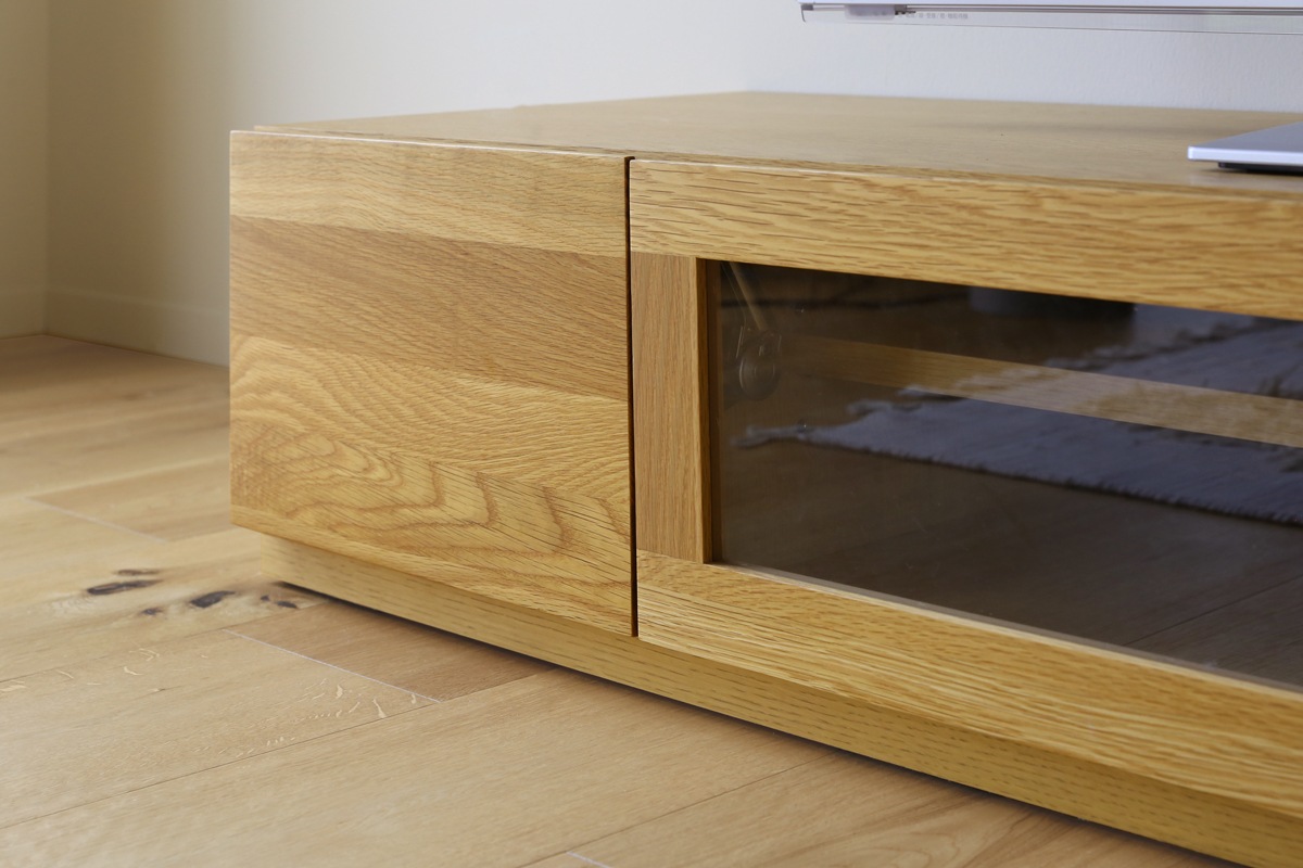 レッチェ 142TVボードOAK 台輪