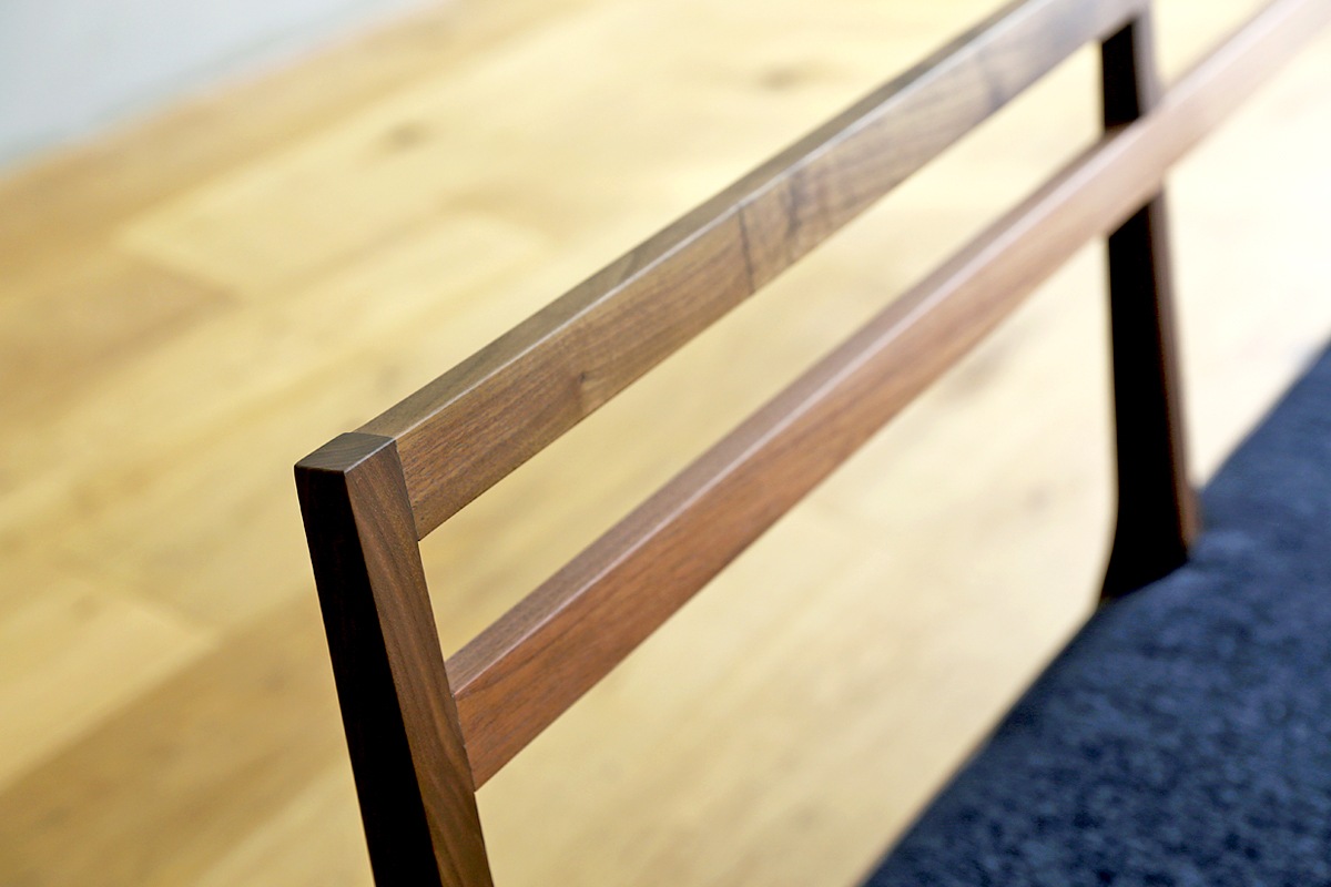 PLAIN BENCH 背付き オーク黒塗装【受注生産品】　