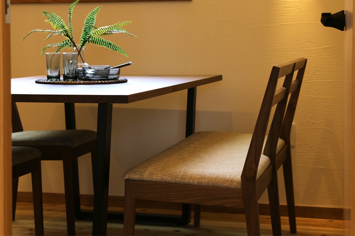 PLAIN BENCH 背付き オーク黒塗装【受注生産品】　