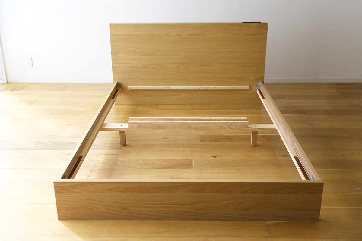 【廃番25％OFF】 MUR BED ダブル オーク