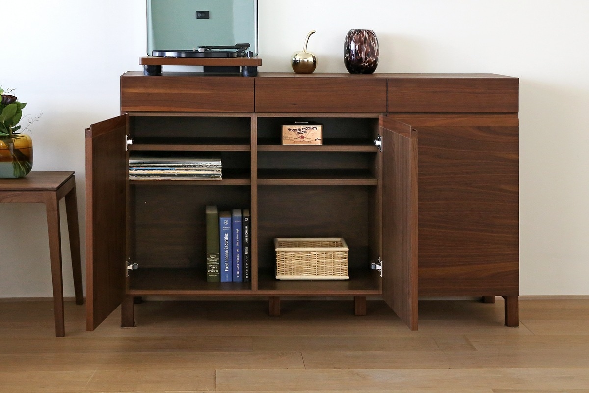 サイズ、デザインオーダー可！●２扉４引出キャビネット●ウォルナット●受注製作 LECCE 134キャビネット ウォルナット