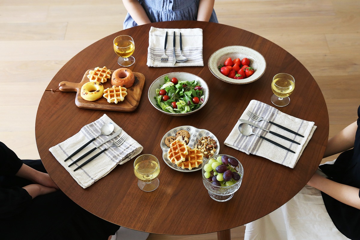 MALLOON マルーン DINING TABLE ウォルナット