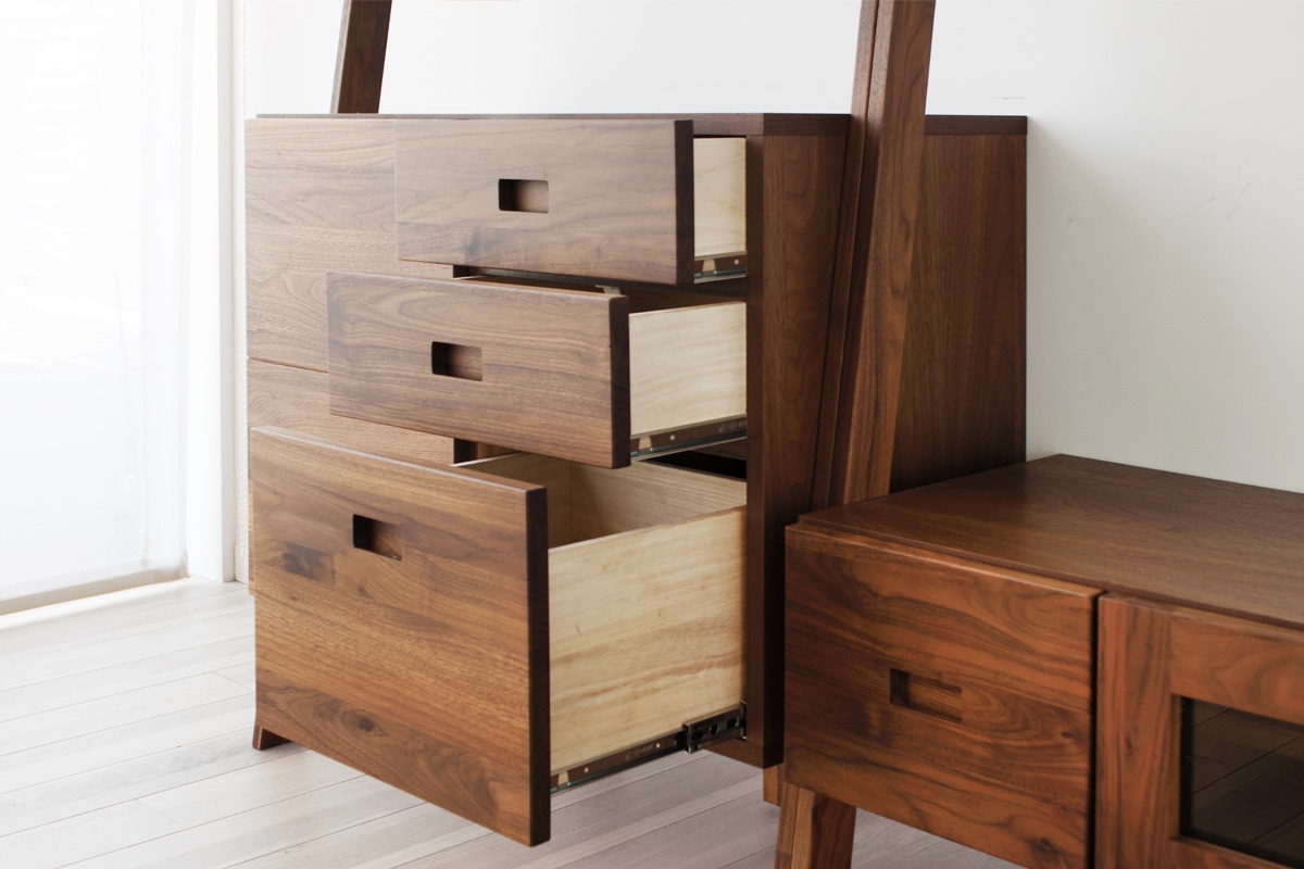 LEIRIA 84キャビネット 引出＋扉  ウォルナット