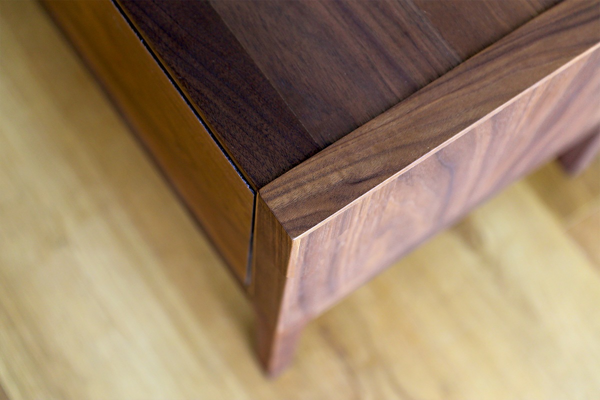 MOL 180TVボード ウォルナット