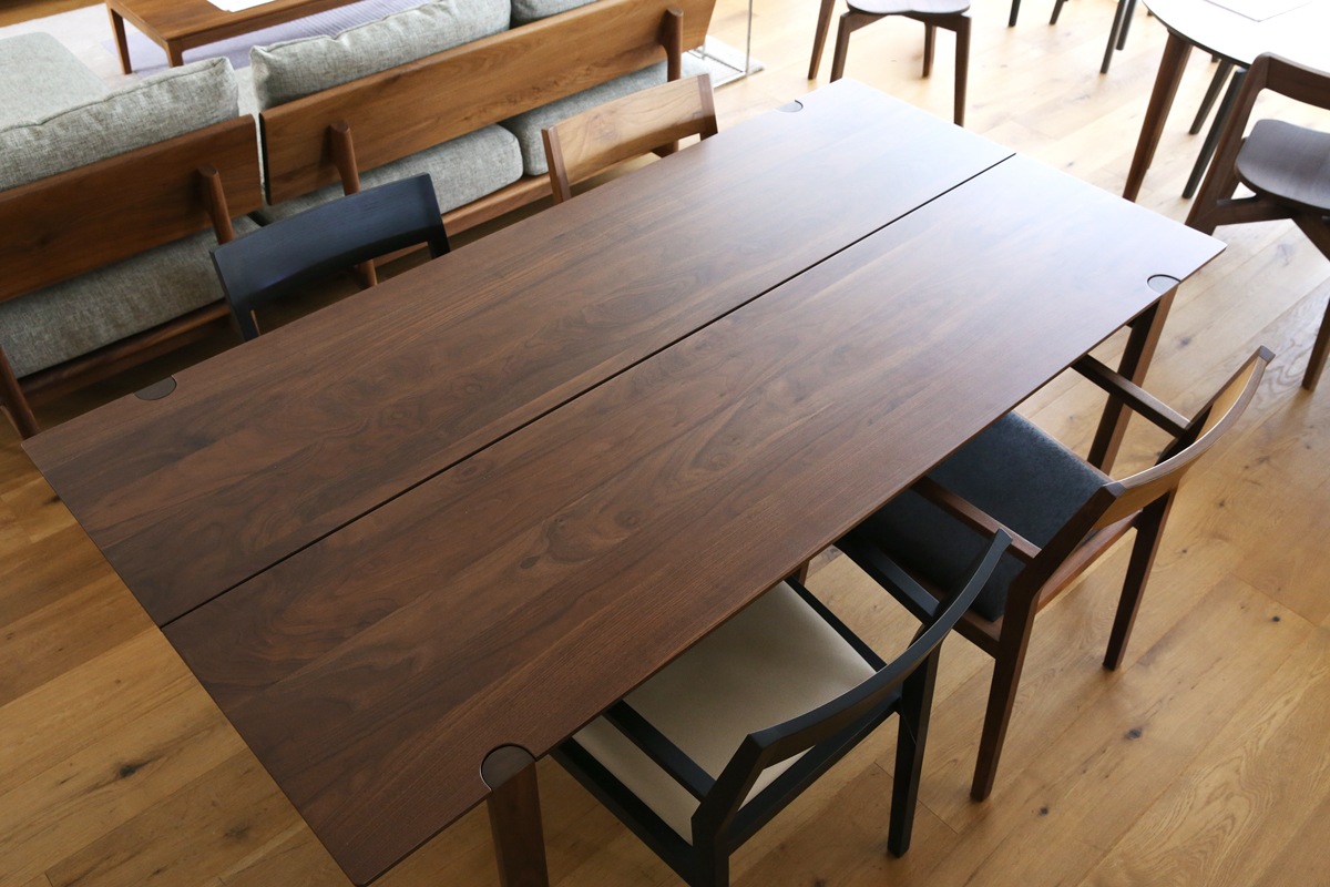 LAITON DINING TABLE ウォルナット