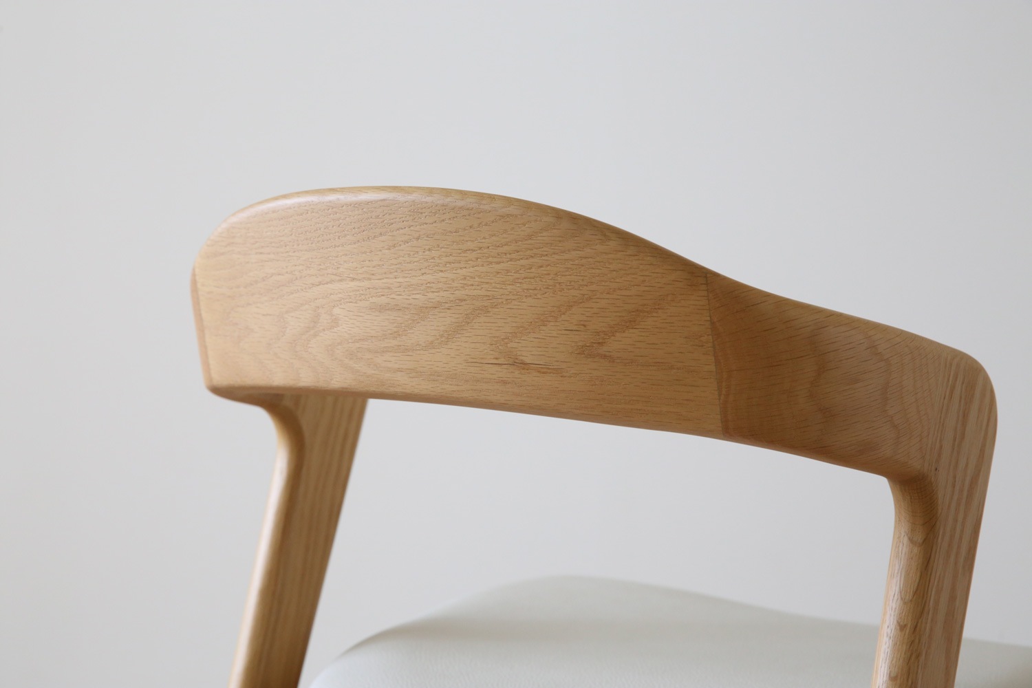 30％OFF】【1台限り】【本社直営店】SWELL CHAIR オーク /白座面 5