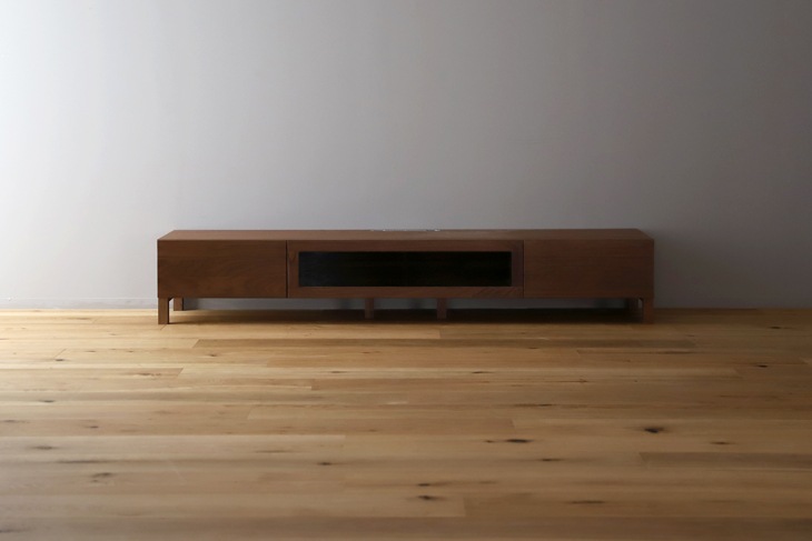 レッチェ 200TVボード WN