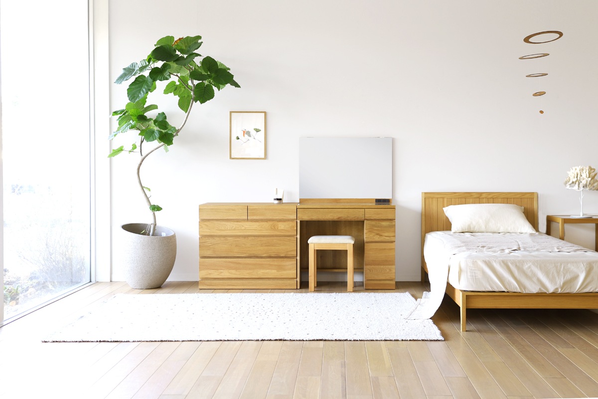 レッチェ 80ドレッサー(椅子付き)WO