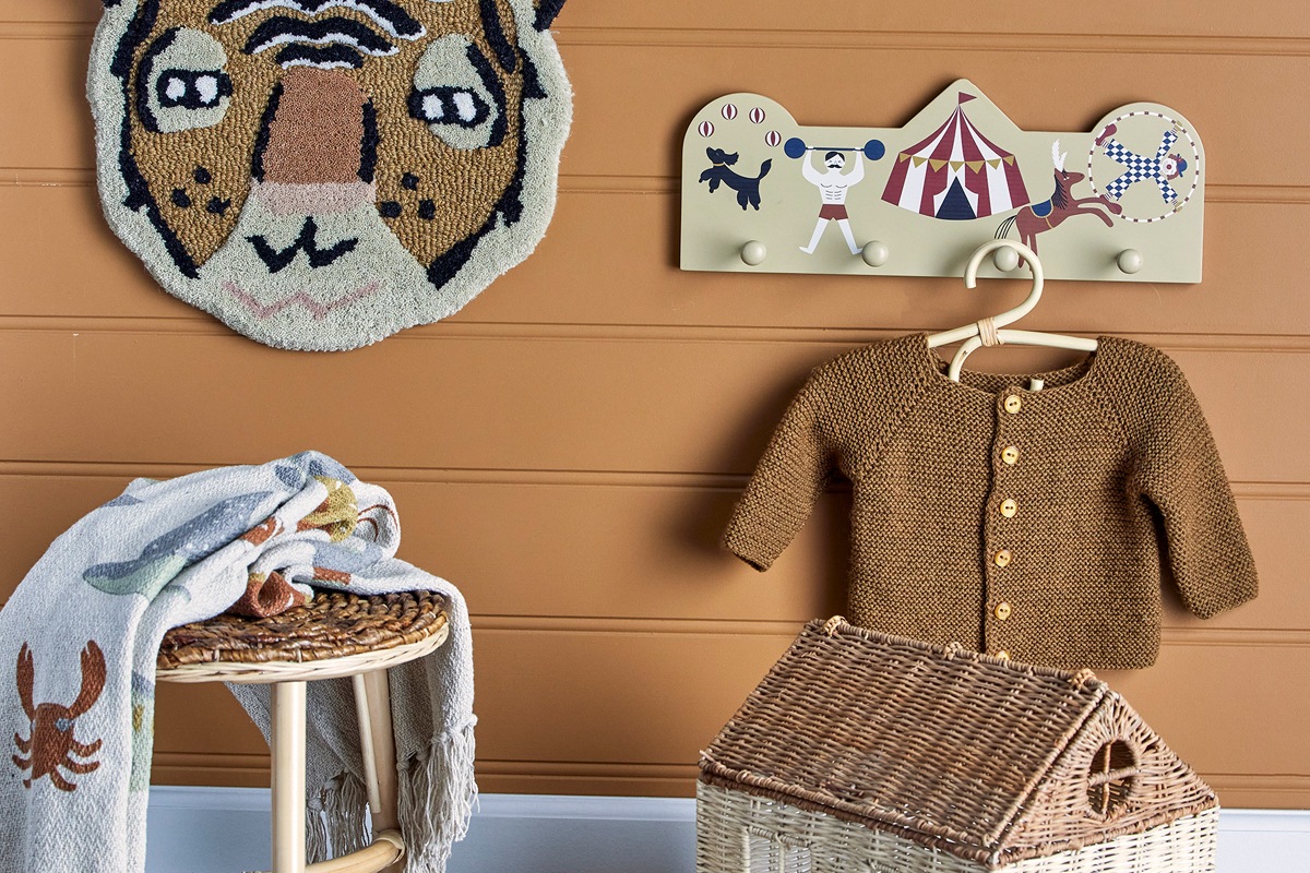 Miou Coat Rack (HBV-168)