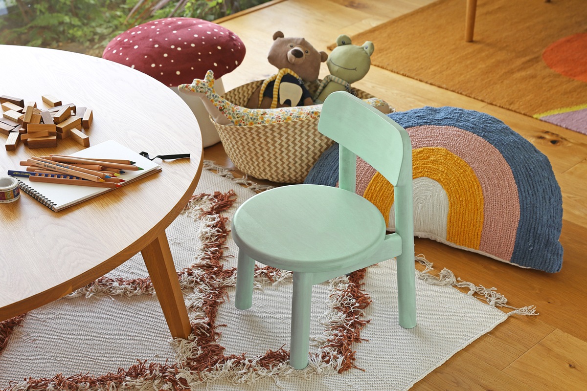 NIKA ニカ キッズチェア ナチュラル