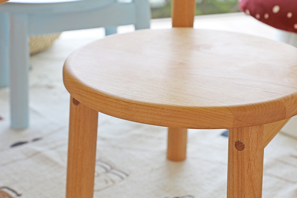 NIKA ニカ キッズチェア ナチュラル