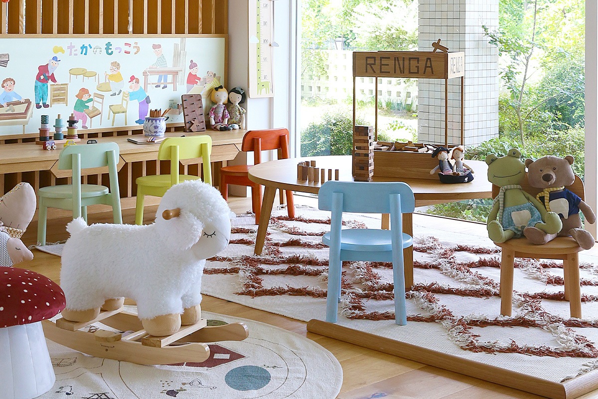 NIKA ニカ キッズチェア お部屋になじむ北欧風シンプルデザイン
