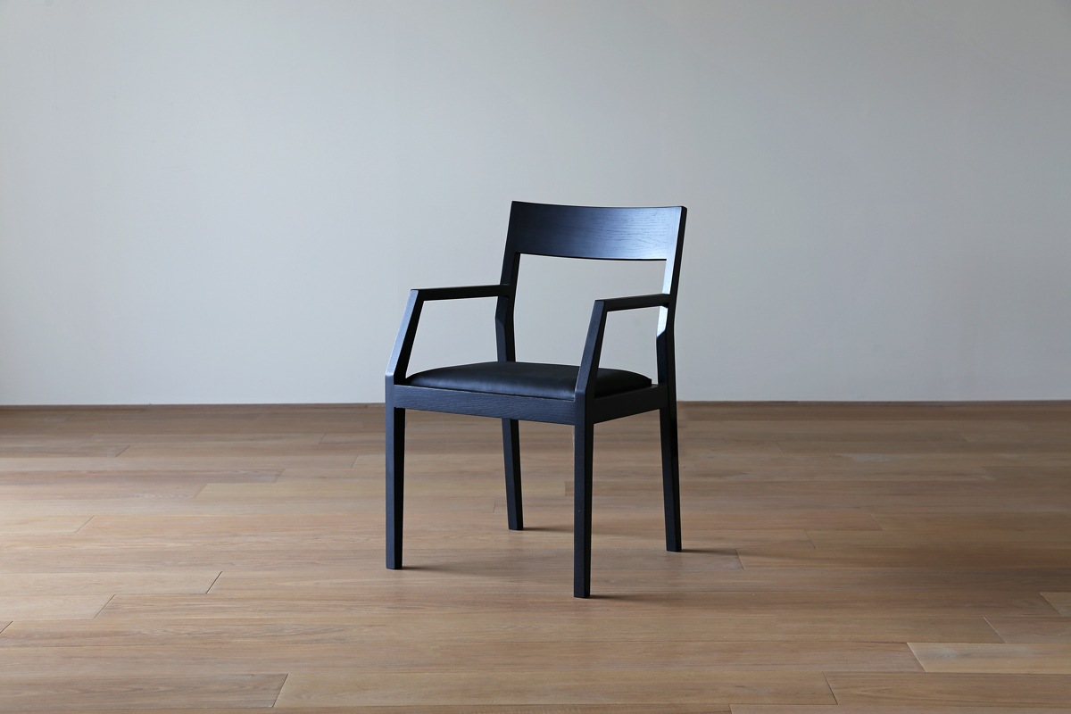 KIEL CHAIR 肘付き オーク【受注生産品】