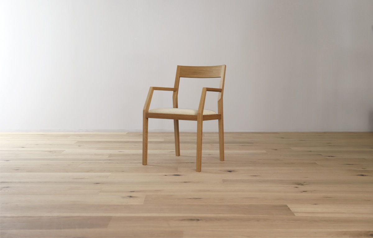 KIEL CHAIR 肘付き オーク【受注生産品】