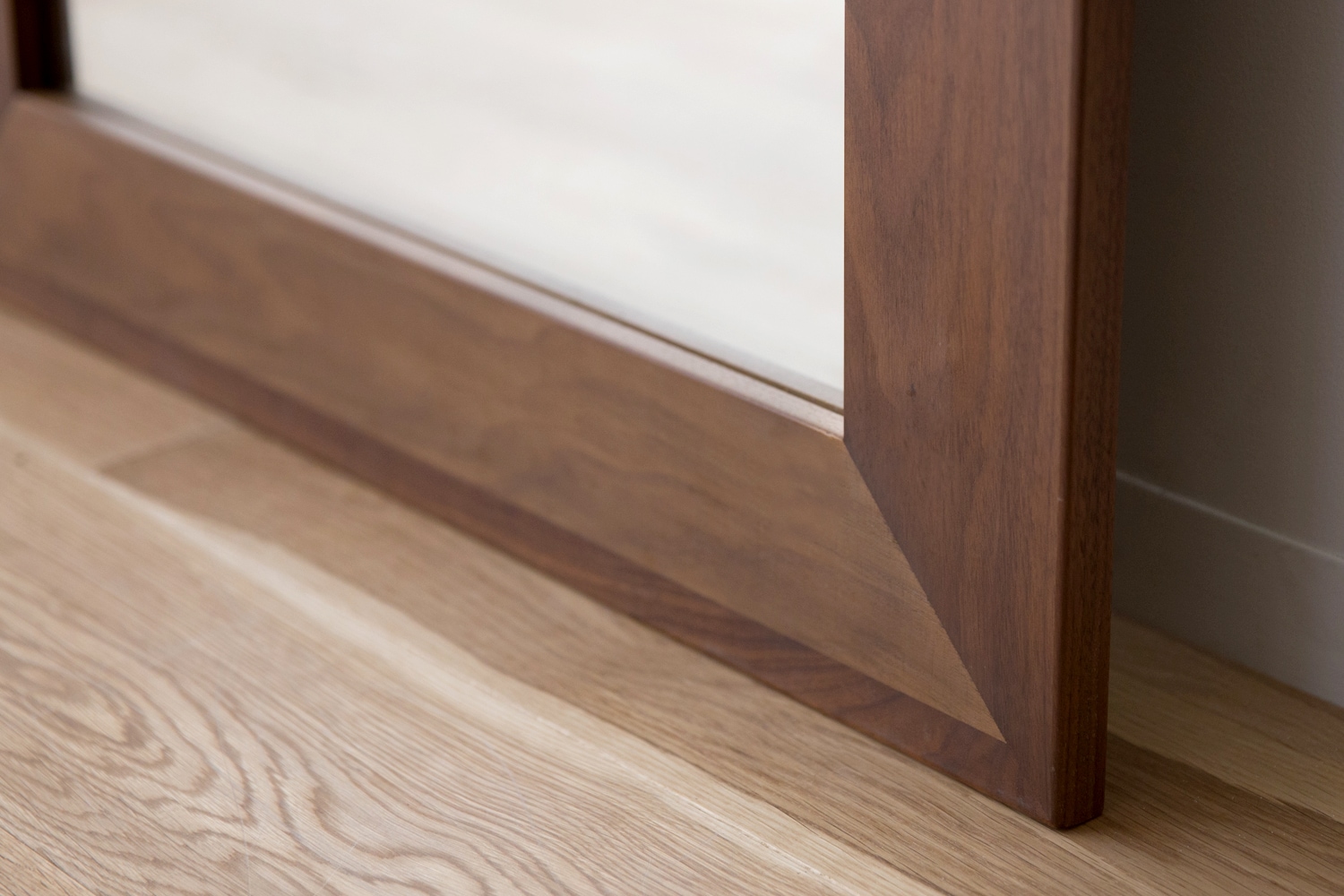 PLAIN MIRROR 89 LARGE ウォルナット