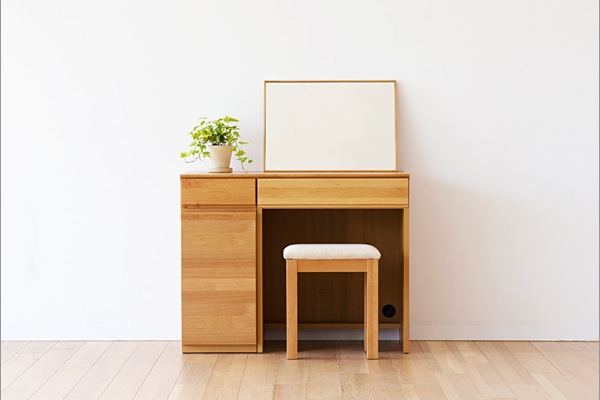 ASTER スツール ブラウン色