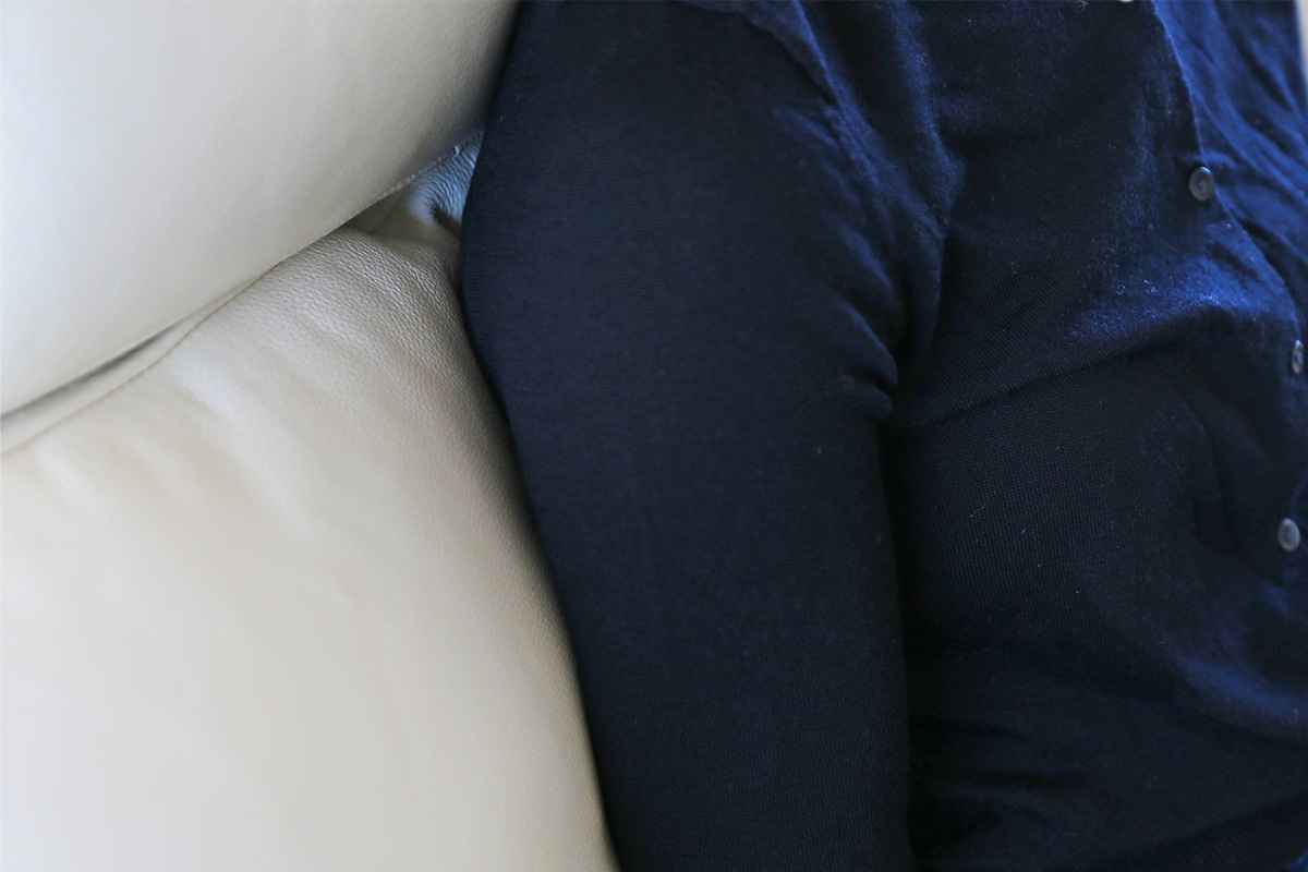 SERUM SOFA 3人掛け グレー オーク脚/ウォルナット脚