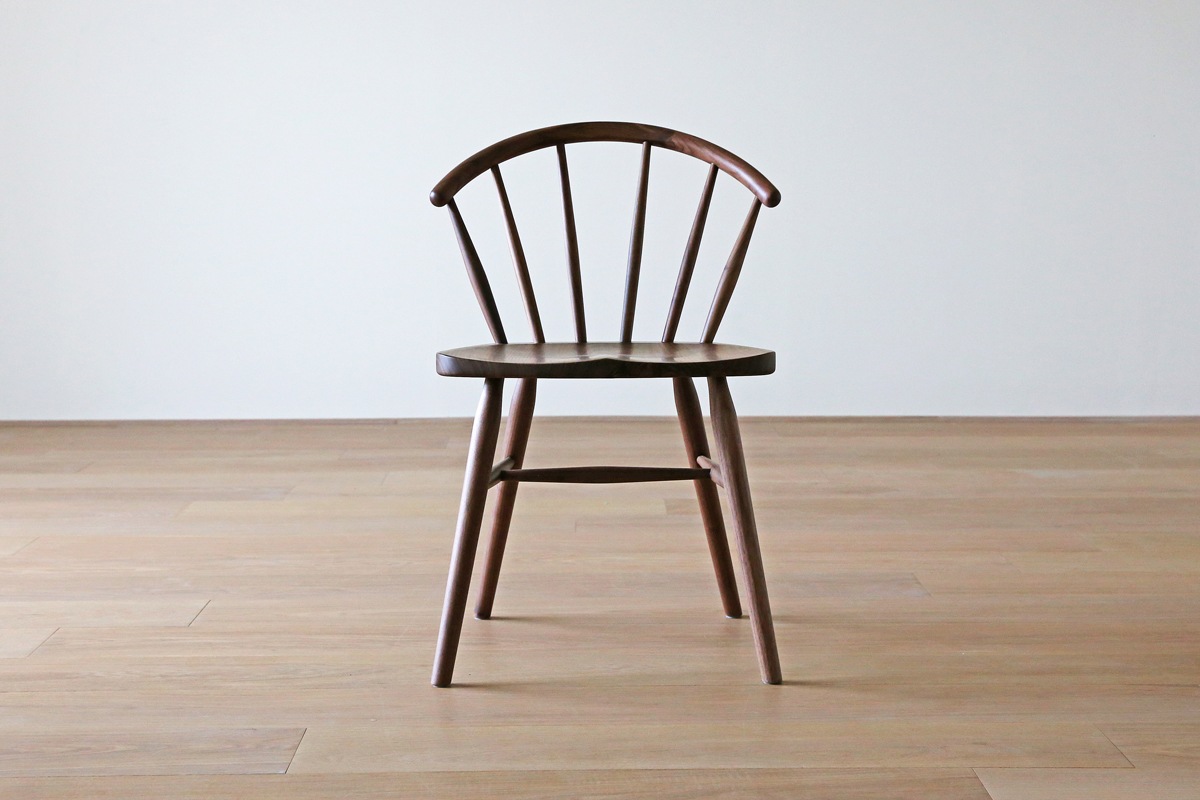 UN CHAIR ウォルナット