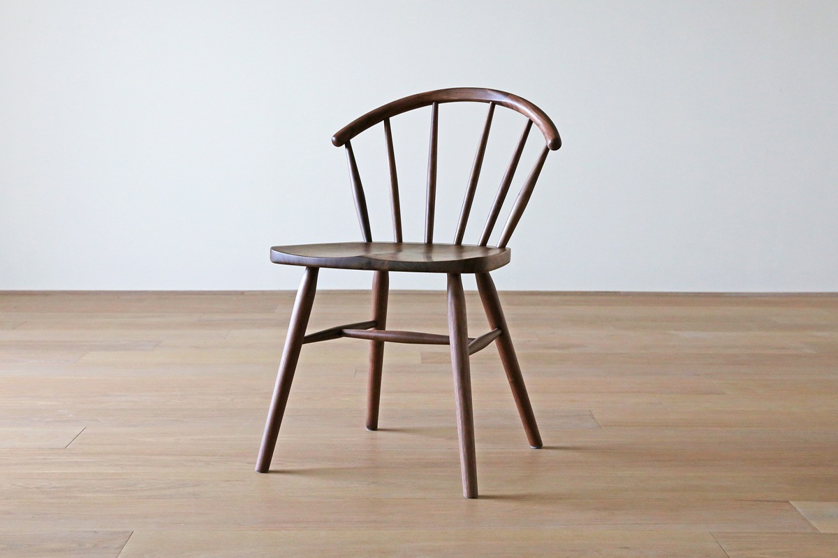 UN CHAIR ウォルナット