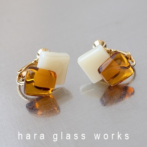 hara glass works イヤリング／ガラスのダイヤ（ハラ グラス ワークス）