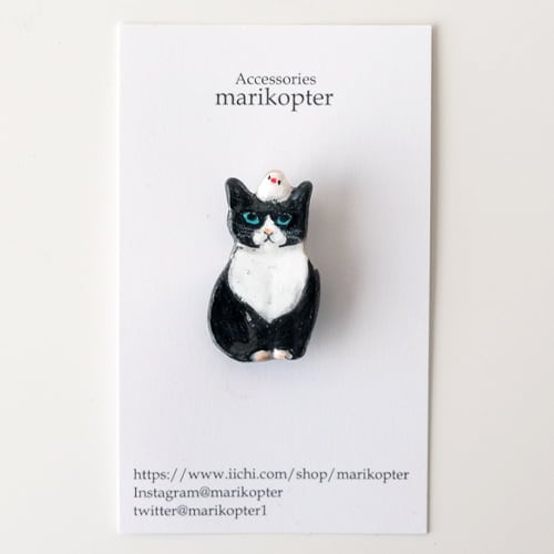 marikopter ブローチ／ネコと文鳥（白黒）【マリコプター アクセサリー】