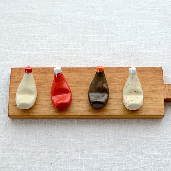 西富陶磁器 ソースの箸置き／4種類 | 西富陶磁器／有田焼・波佐見焼