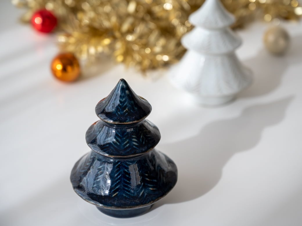 sen ツリーのオブジェ／2カラー 【陶器の置き物 クリスマス インテリア