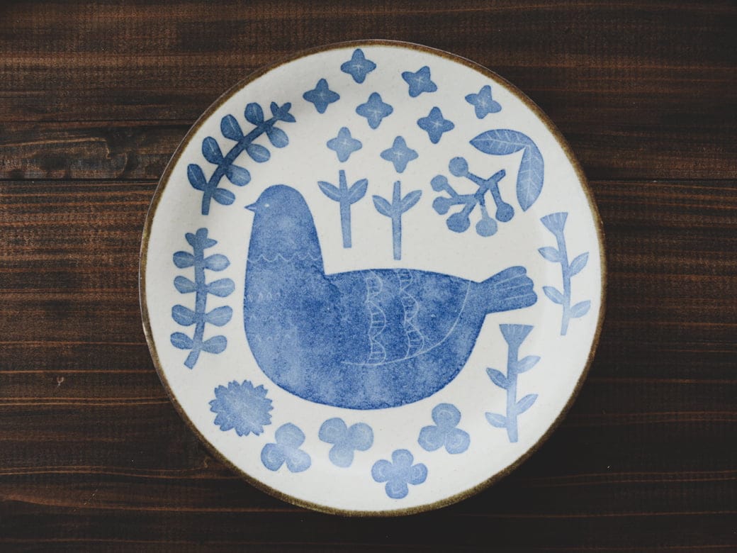 かとうようこ 和紙染め 丸皿／鳥と草花（青） | かとうようこ（うつわ