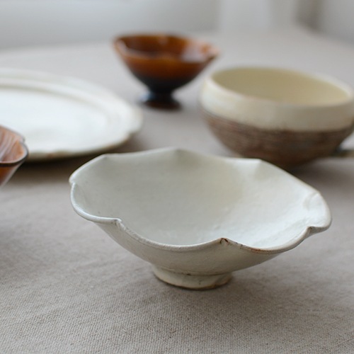 古谷製陶所（古谷浩一） 輪花小鉢 直径15cm 2カラー 【信楽焼】 | 古谷