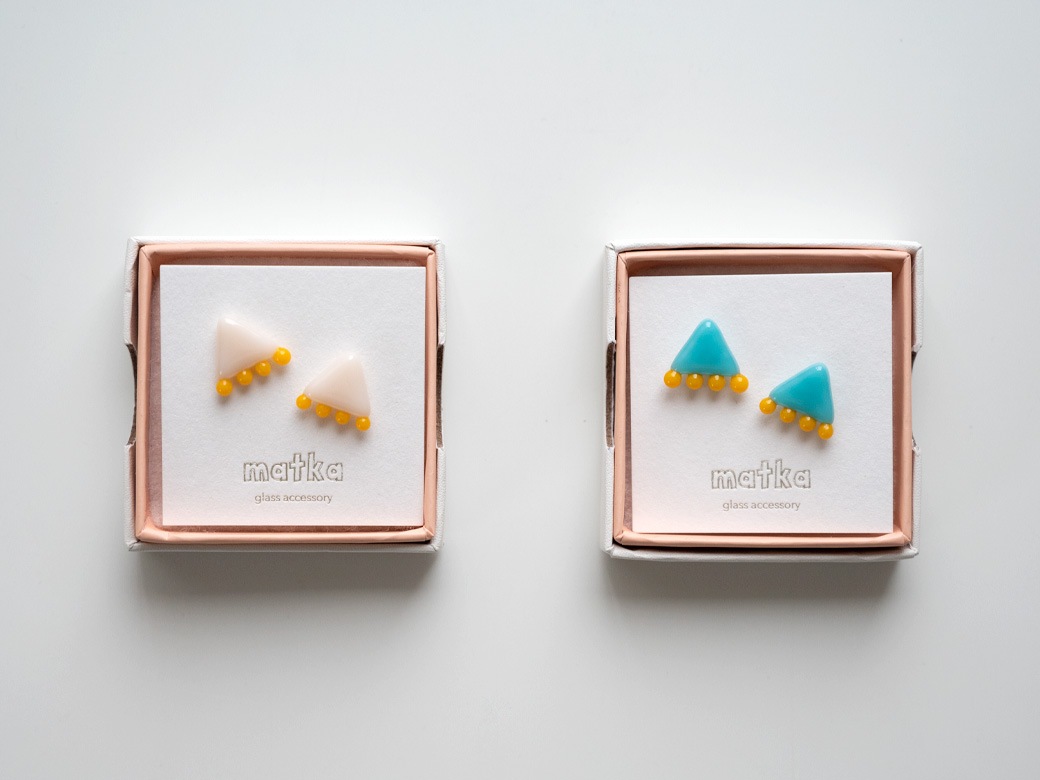 matka｜ガラスのアクセサリー circus（サーカス）【ピアス