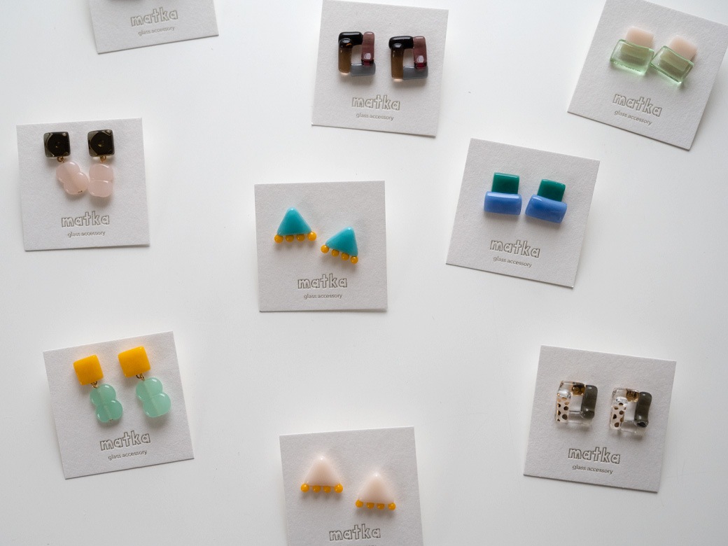 matka｜ガラスのアクセサリー circus（サーカス）【ピアス