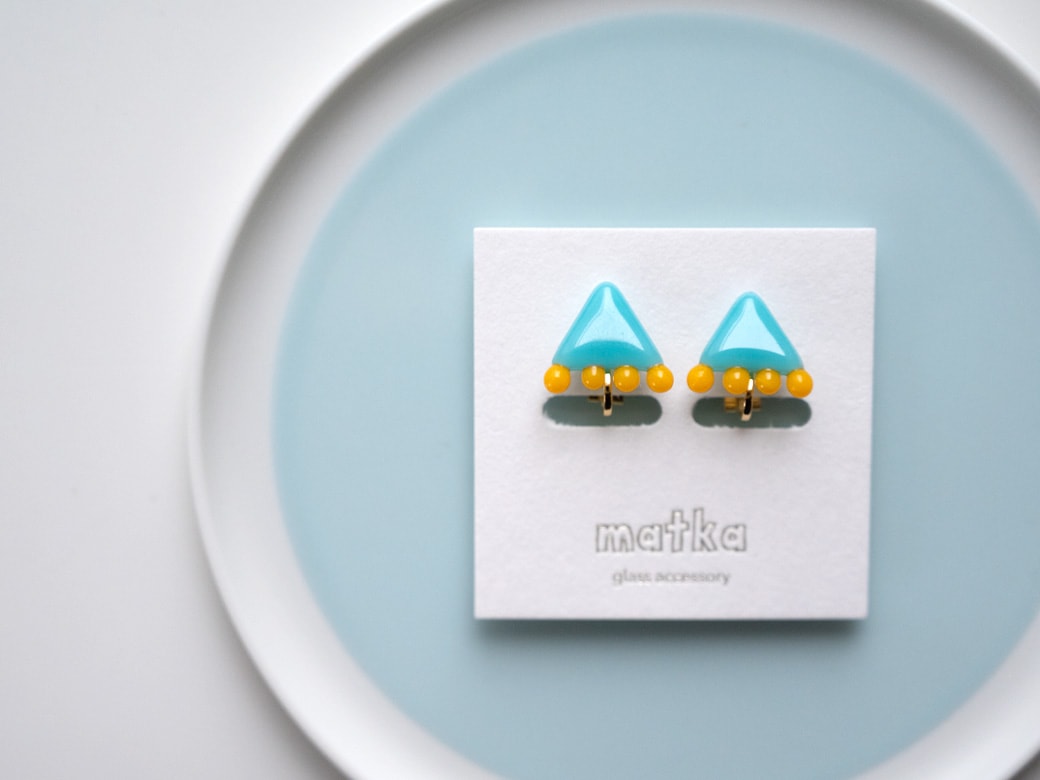 matka｜ガラスのアクセサリー circus（サーカス）【ピアス