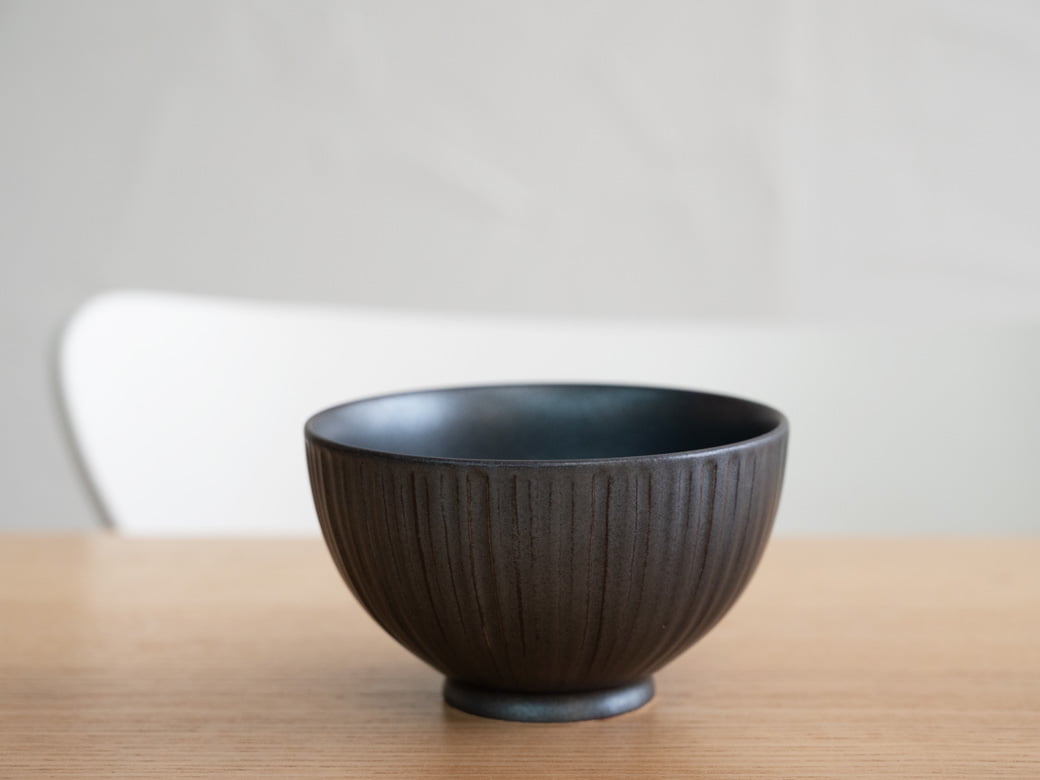 KIHARA めし碗 千彫 黒鉄砂（2種類）【キハラ 有田焼 飯碗 ごはん茶碗