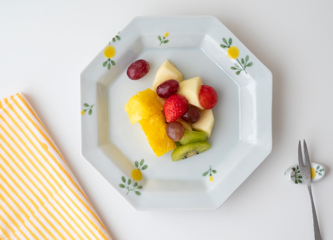 徳永遊心 色絵花蛍／八角皿 | 徳永遊心窯／うつわ作家 | ハウスグラム