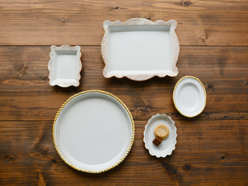 sen frame 大／2種類 【丸皿 角皿 波佐見焼】 | sen（京千）／波佐見焼