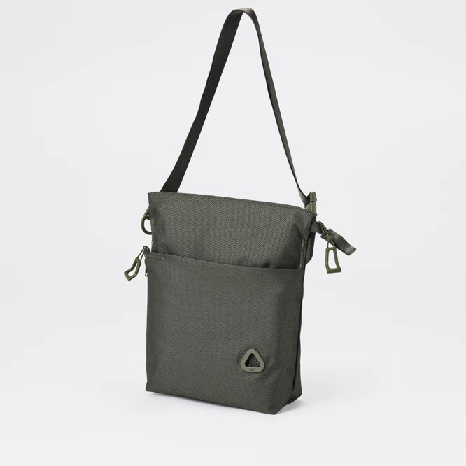 uF｜SACOCHE サコッシュ オリーブカーキ Mサイズ