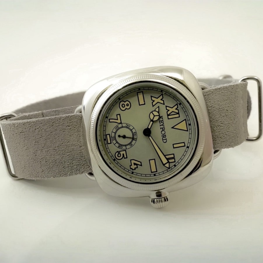 【最短即日発送】M.R.M.W. モントルロロイミリタリーウォッチ 腕時計 メンズ レディース Cushion watch クッションウォッチ カリフォルニアダイヤル  スモーキーグレー／グレー ナイロンNATOベルト