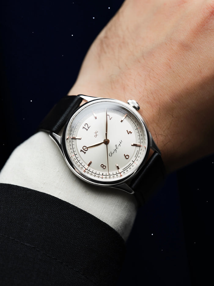 AV86(旧 ABOUT VINTAGE)|1968 Sixtyeight 39mm Steel/Champagne 画像2