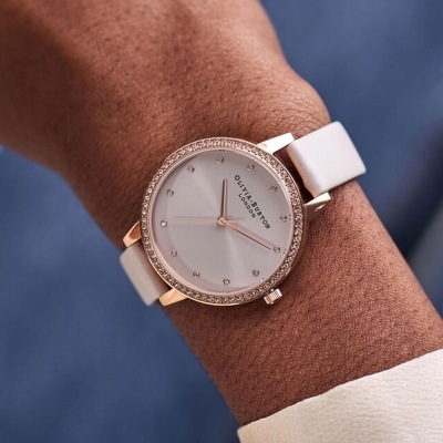 OLIVIA BURTON｜Classics〈数量限定〉クラシックス サンレイ スパークル ローズゴールド ベゼルダイヤル ブラッシュレザーベルト 画像2